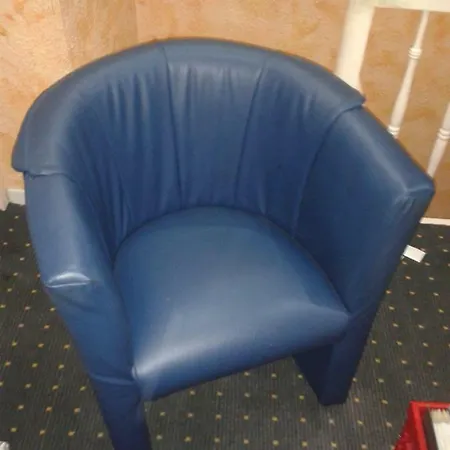 Zimmer-mit-bueroausstattung Πανσιόν *